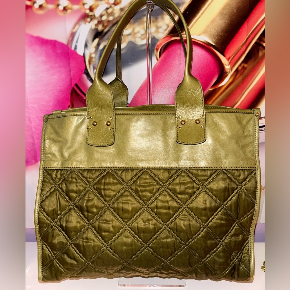 Marc Jacobs Large Tote, Pre-loved. - Picture 3 of 6